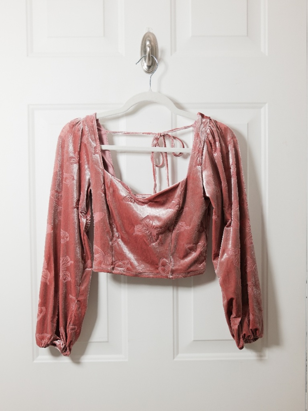 Alter’d State Velvet Floral Crop Top Pink Long Sleeve Open Back Tie Boho